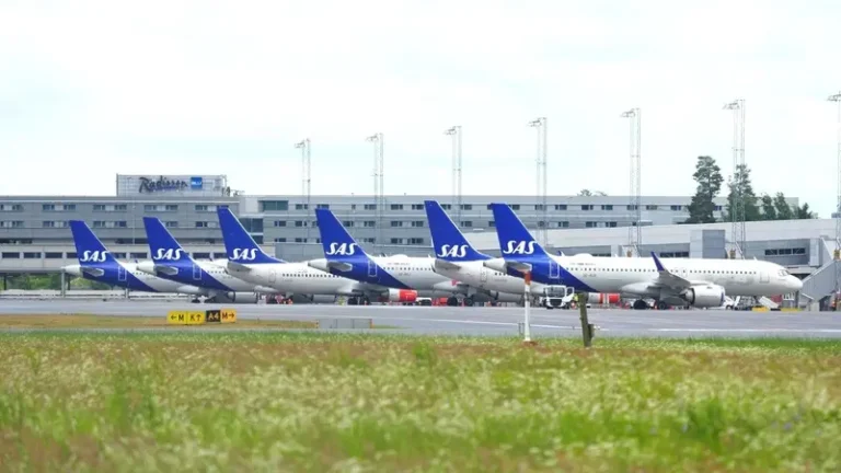 شركة الطيران SAS