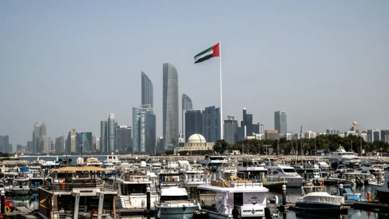 الإمارات