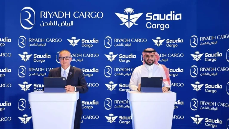 اتفاقية بين السعودية للشحن وطيران الرياض