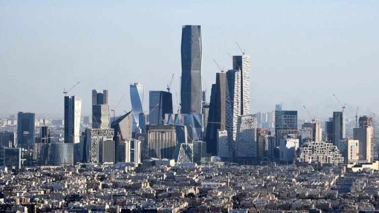 استقرار التضخم السنوي في السعودية عند 1.8% خلال يونيو بدعم من توازن أسواق السلع والخدمات