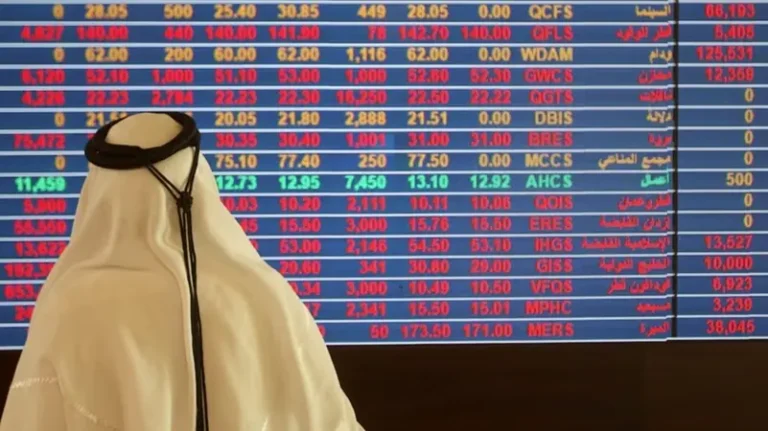 أسواق الأسهم الخليجية تتراجع جماعياً وسط التصعيد الأمريكي الإيراني أسواق الخليج