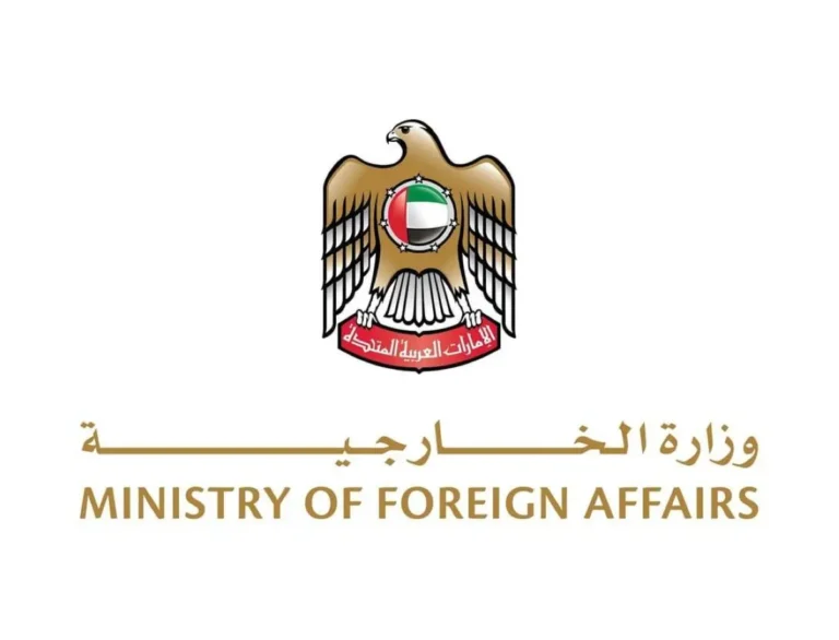 الإمارات تعلن وقف جميع الأنشطة والتبادلات التجارية والمعاملات المالية مع إيران حتى إشعار آخر الخارجية الإماراتية
