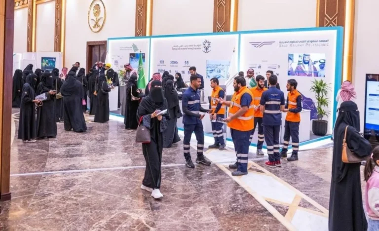 أكثر من 258 ألف سعودي ينضمون لعمل القطاع الخاص خلال 3 أشهر ملتقى متخصص للتوظيف