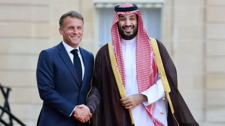 ولى العهد السعودي ورئيس فرنسا