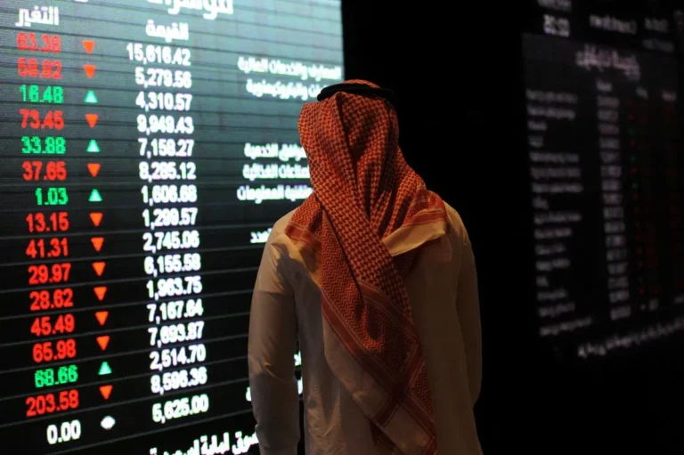 مكاسب جماعية تلوّن البورصات العربية بالأخضر في مستهل تعاملات الأسبوع بدعم من تدفقات السيولة المؤسسية البورصات العربية