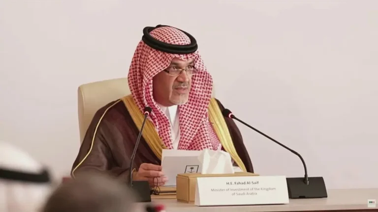 قفزة استثمارية تاريخية: 16.3 مليار يورو رصيد الاستثمارات الفرنسية المباشرة في السعودية وزير الاستثمار السعودي