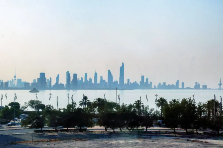 الكويت