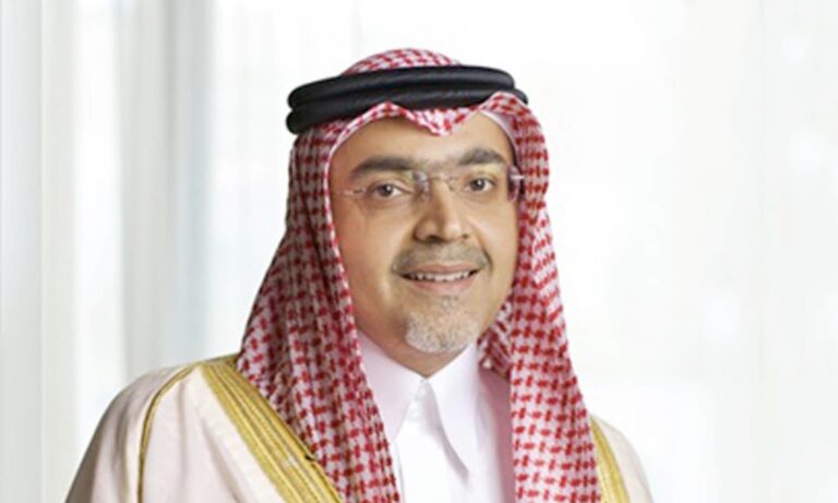 ملف خاص: من الصيرفة الإسلامية للزعامة التجارية.. بصمة عبدالله صالح كامل الاقتصادية